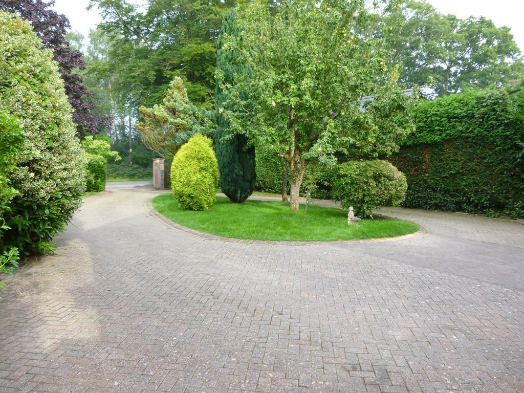 Cameron House Landford Eksteriør bilde