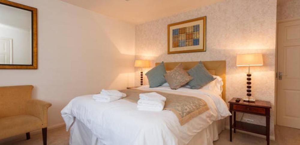 Cameron House Landford Eksteriør bilde